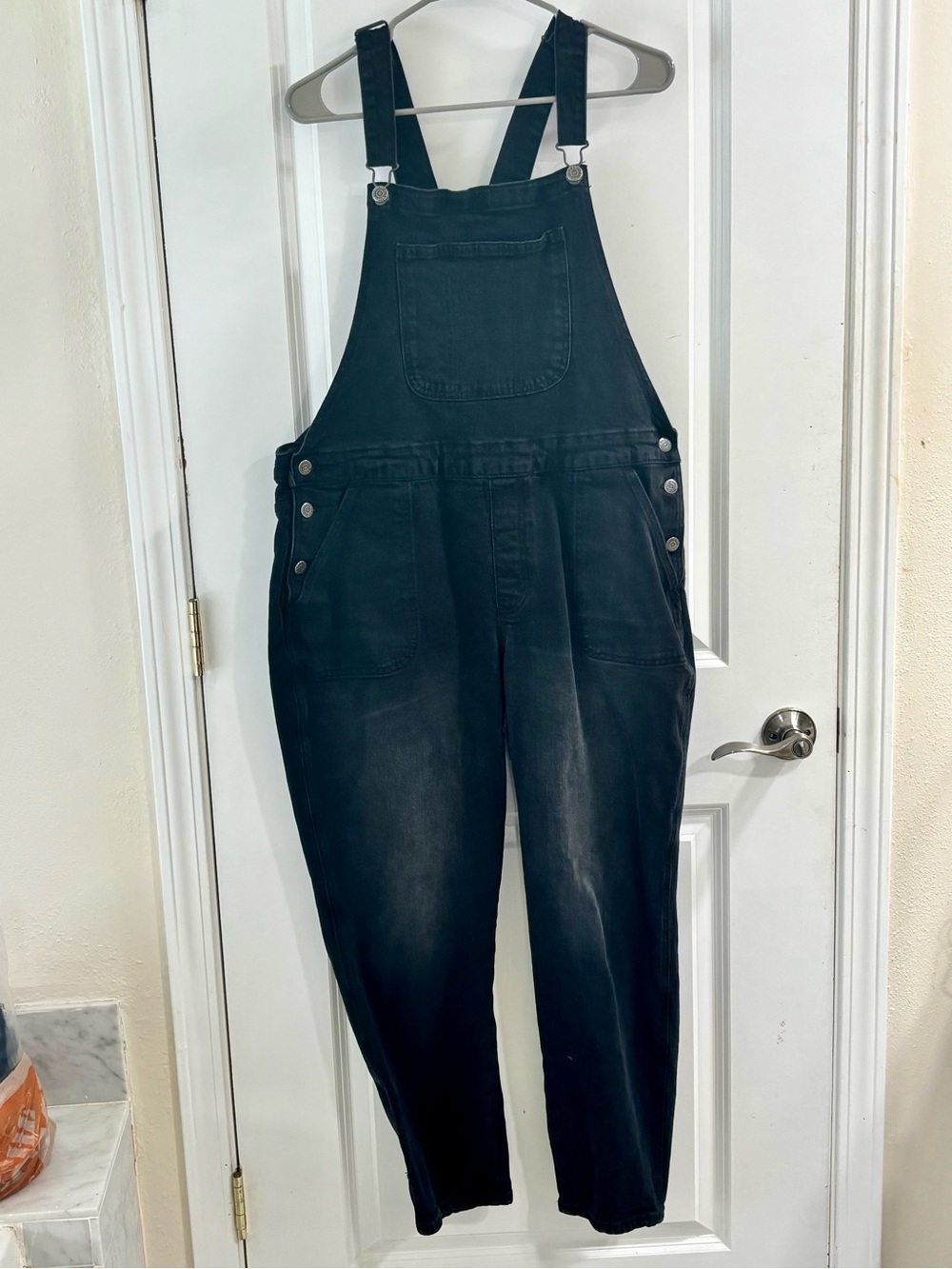 Old Navy Black Women's Denim Overalls with Front Pocket